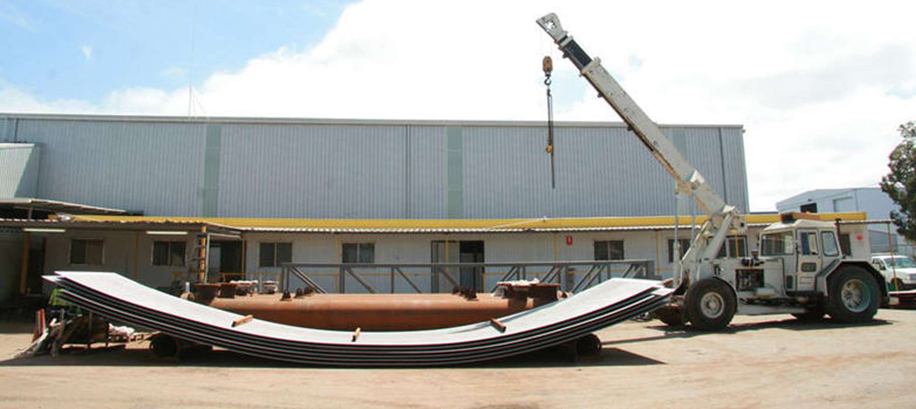 Abrasive blasting and industrial coating services